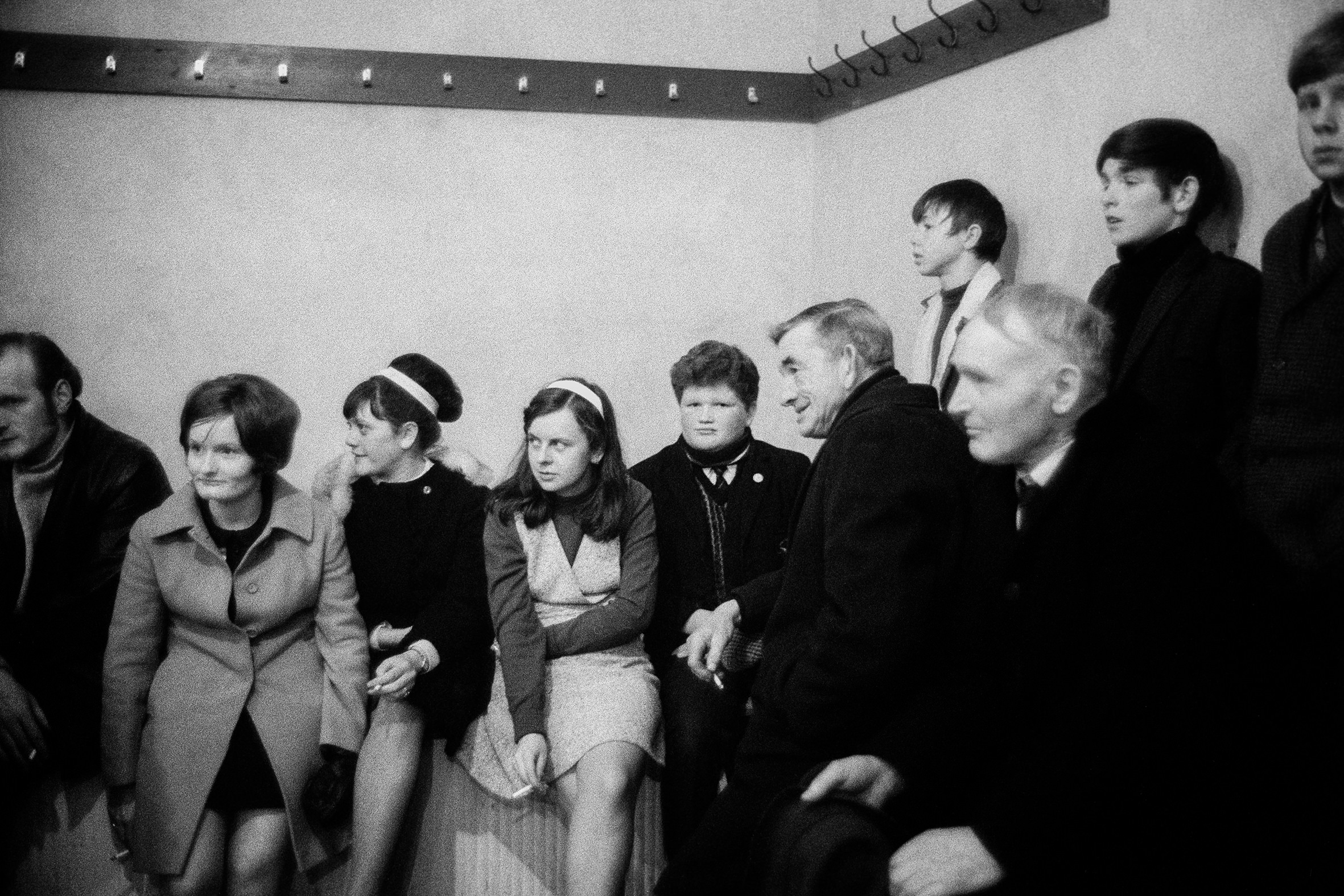 IRLANDA - 4 – Bernadette Devlin a un meeting cattolico, Londonderry, 1968